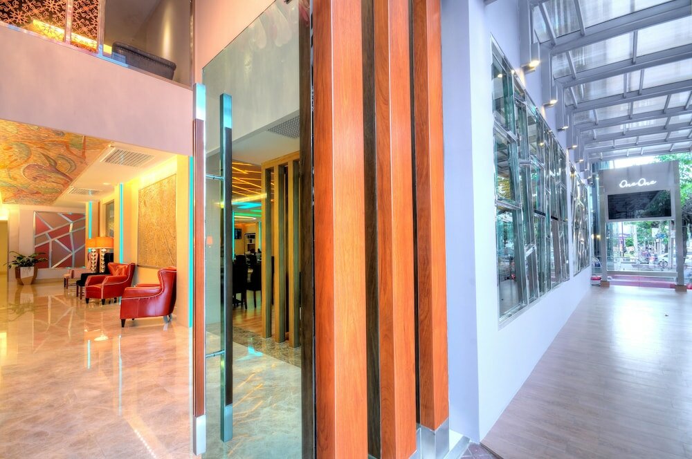 Фото One One Bangkok Hotel