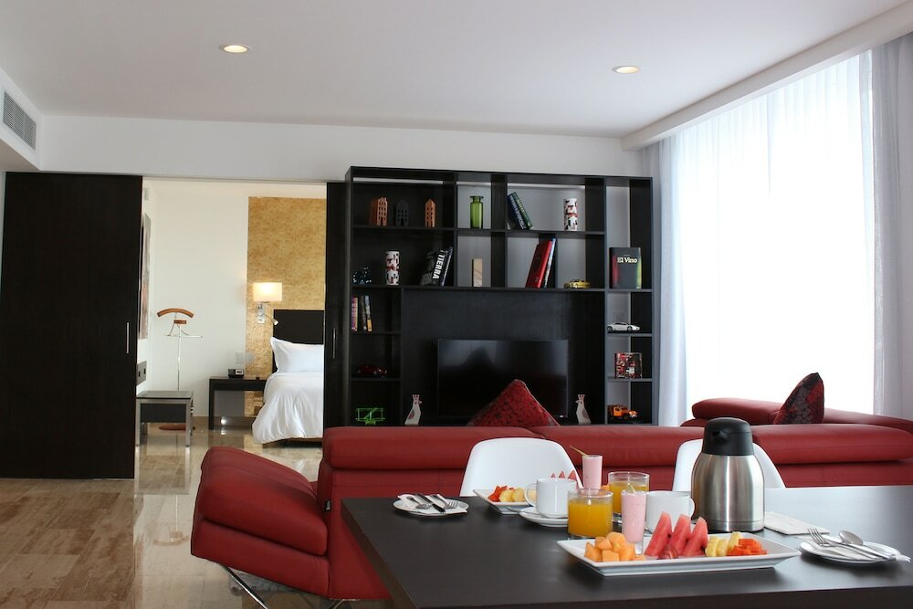 Фото Fiesta Inn Chetumal