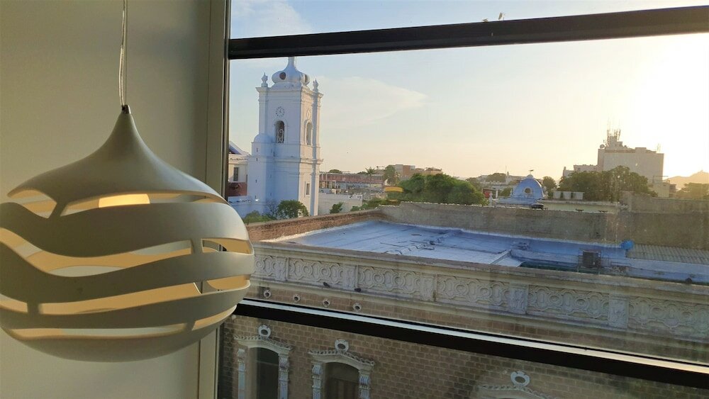 Фото Hotel Catedral Plaza