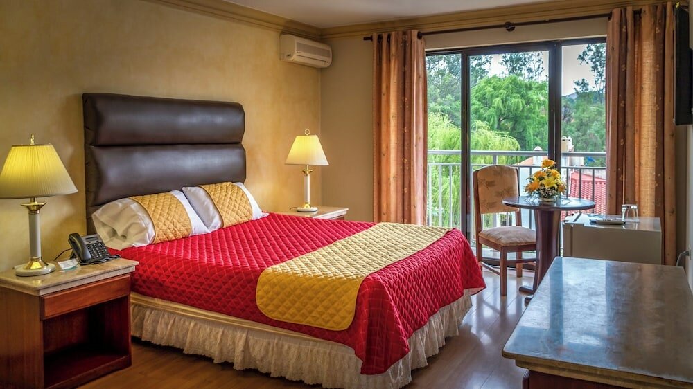 Фото Hotel Los Ceibos