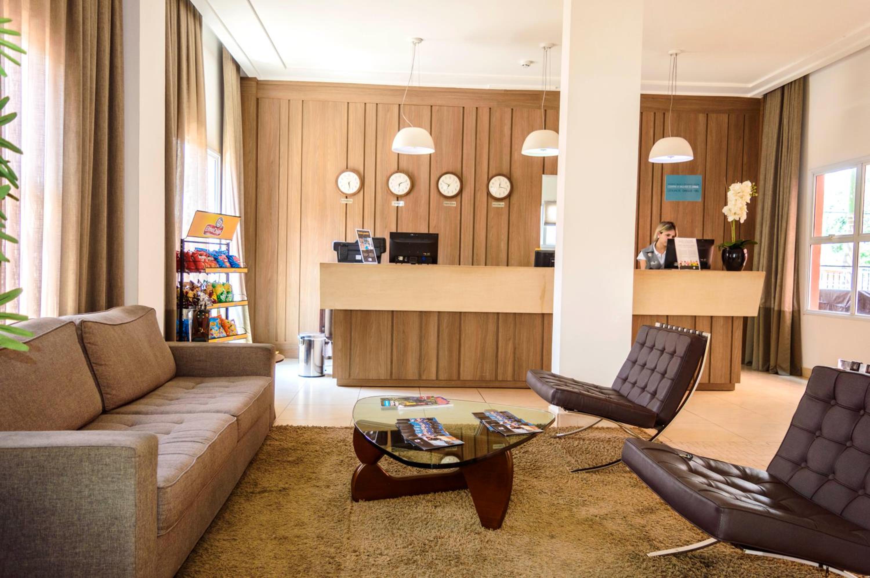 Фото The Hill Executive