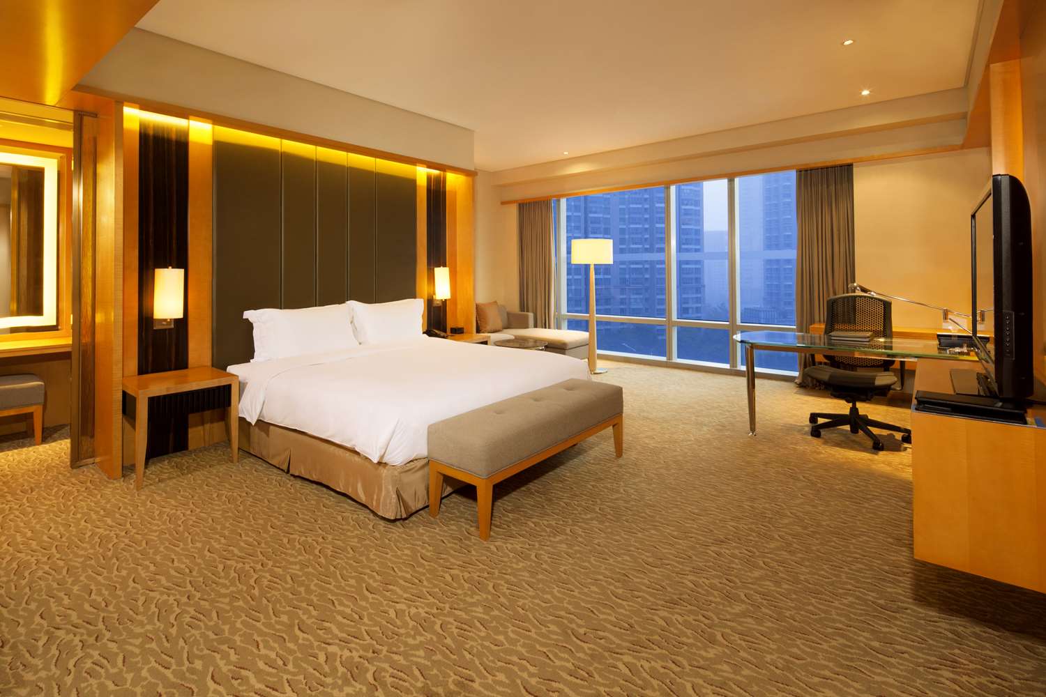 Фото Hilton Nanjing Riverside