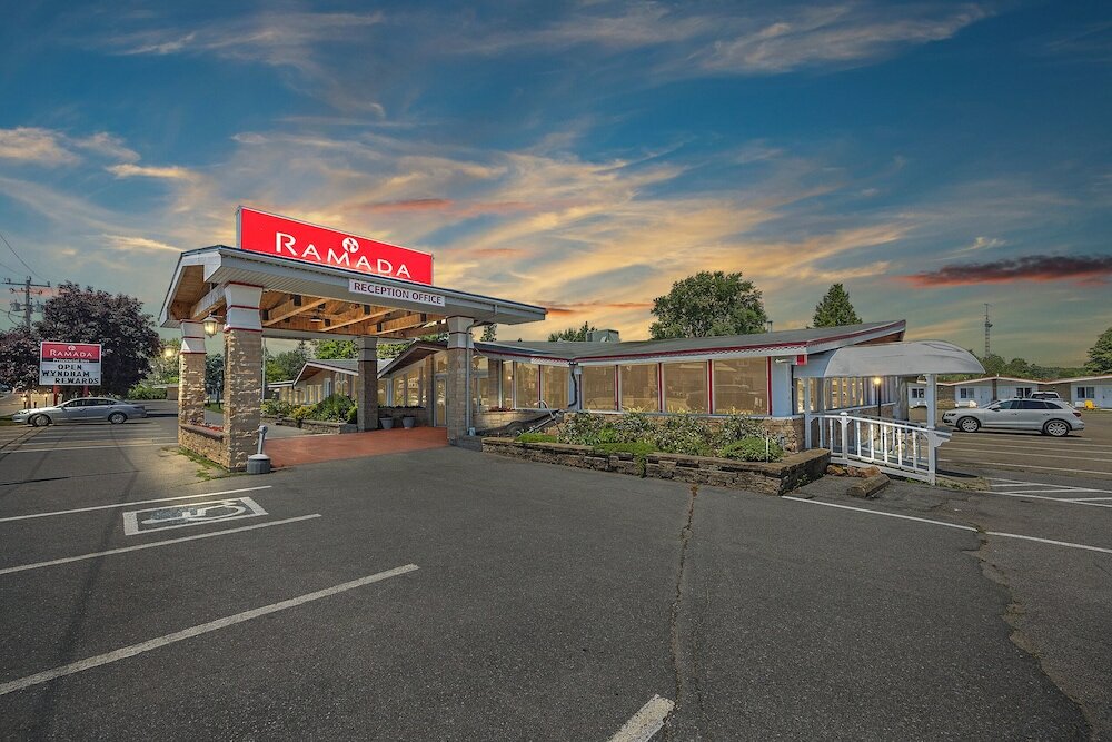 Фото Ramada by Wyndham 1000 Islands/Gananoque