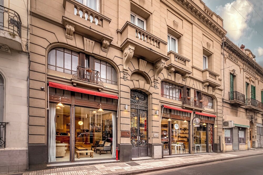 Фото отеля 1