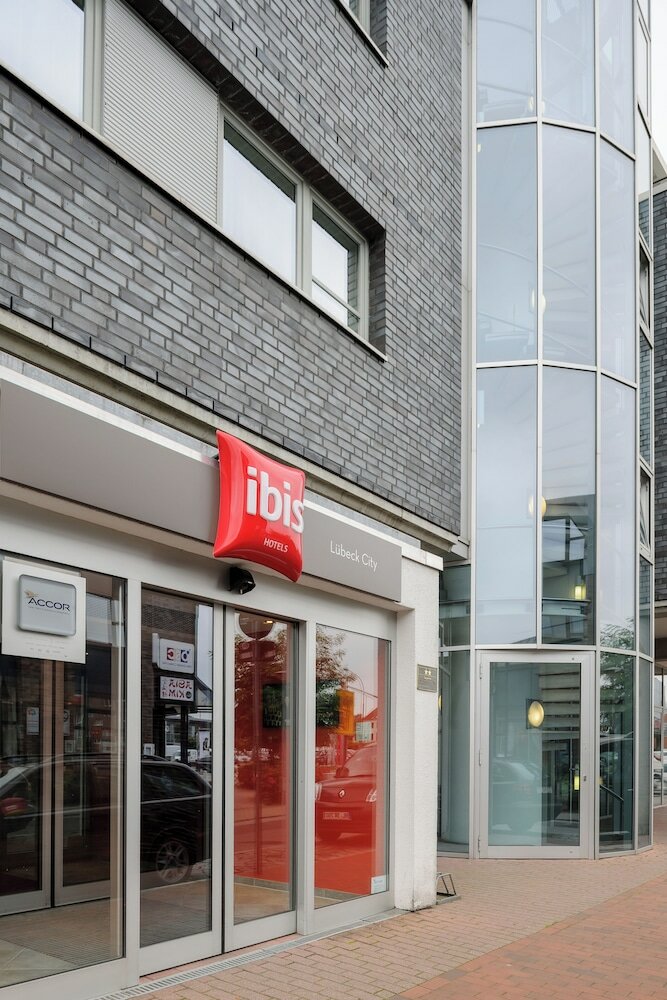 Фото Ibis Luebeck