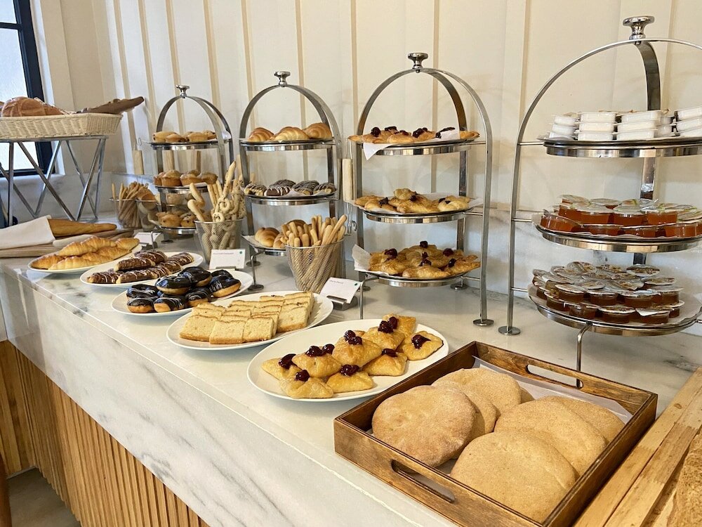 Фото Holiday Inn Goa Candolim