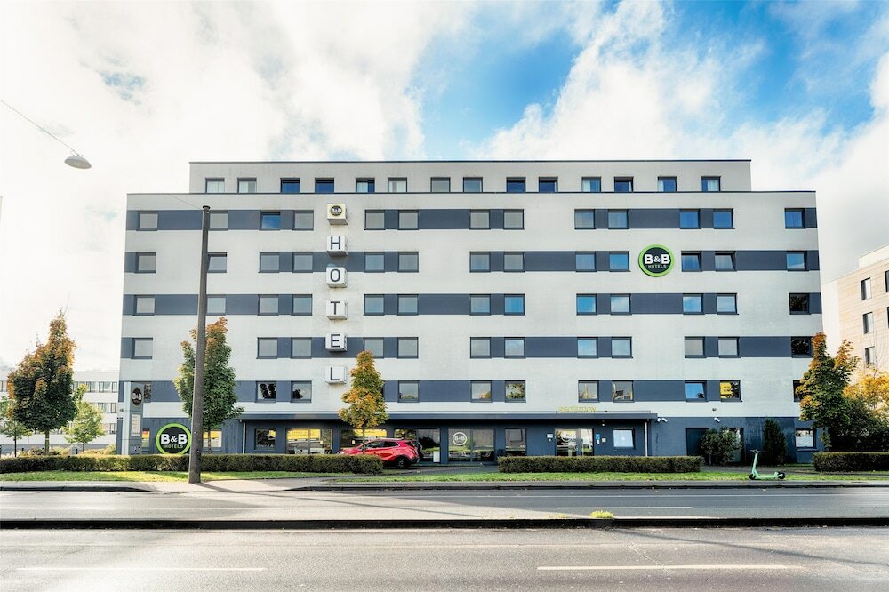 Фото B&b Hotel Wiesbaden