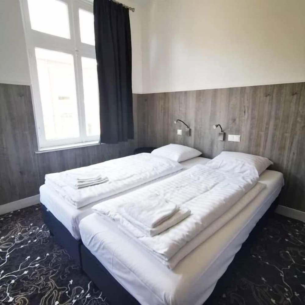 Фото Trianon Hotel