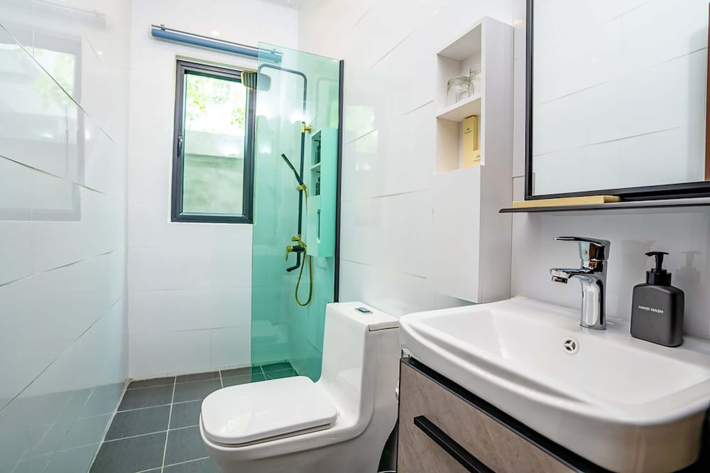 Фото Rainforest Hotel by Nsun