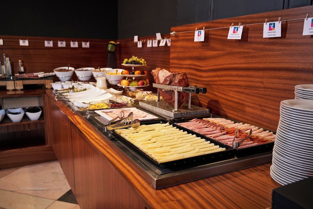 Фото Jalta Boutique Hotel