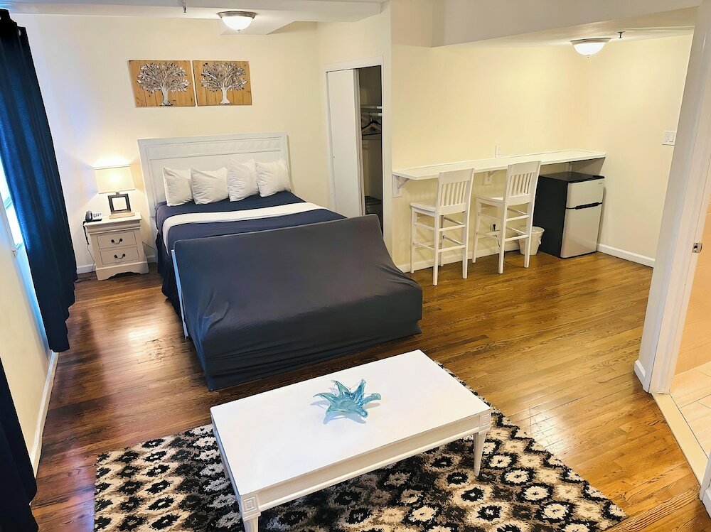 Фото Long Beach Hotel