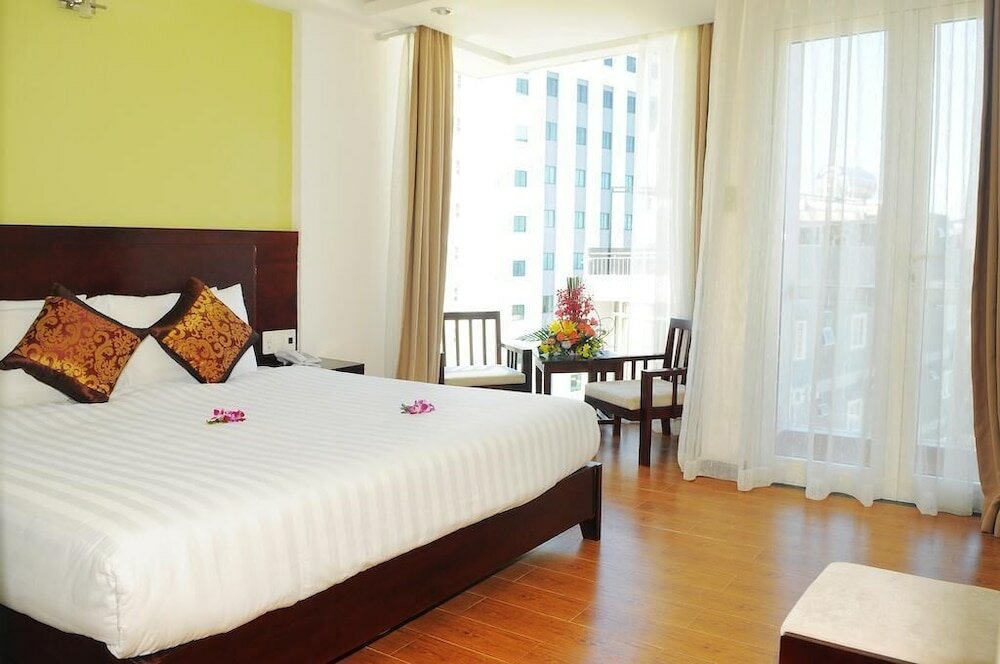 Фото Dragon Sea Hotel