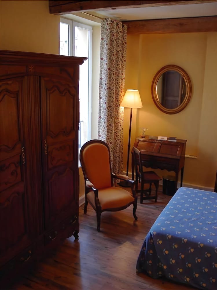 Фото Hotel du Theatre