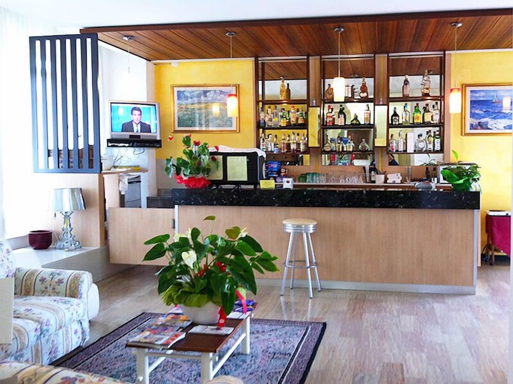 Фото Hotel Promenade