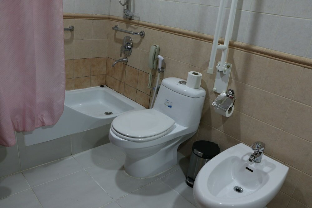 Фото Pars International Hotel