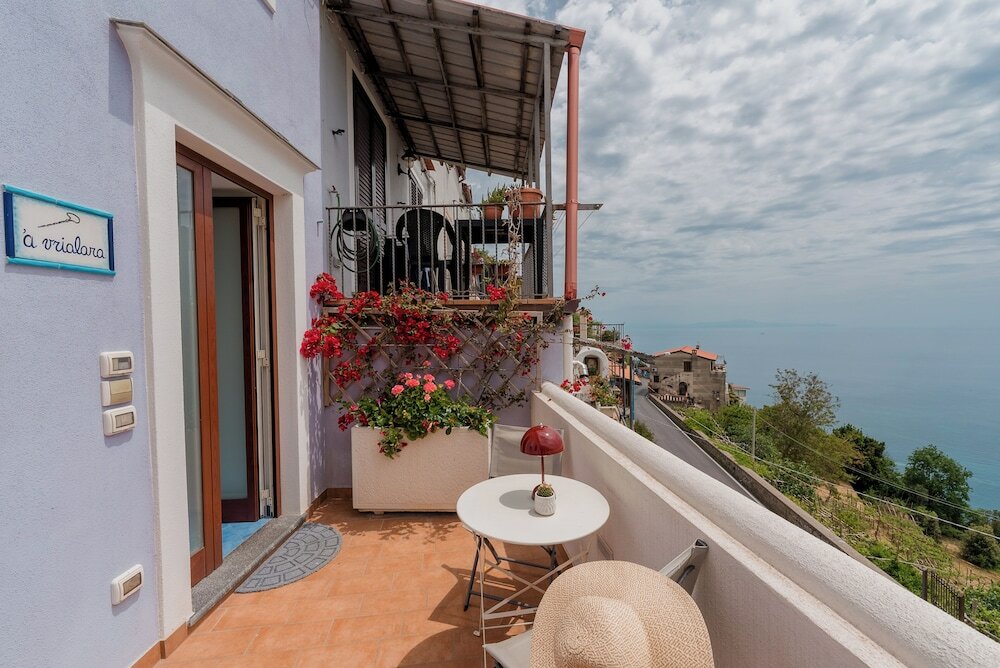 Фото Albergo Diffuso Bacco Furore