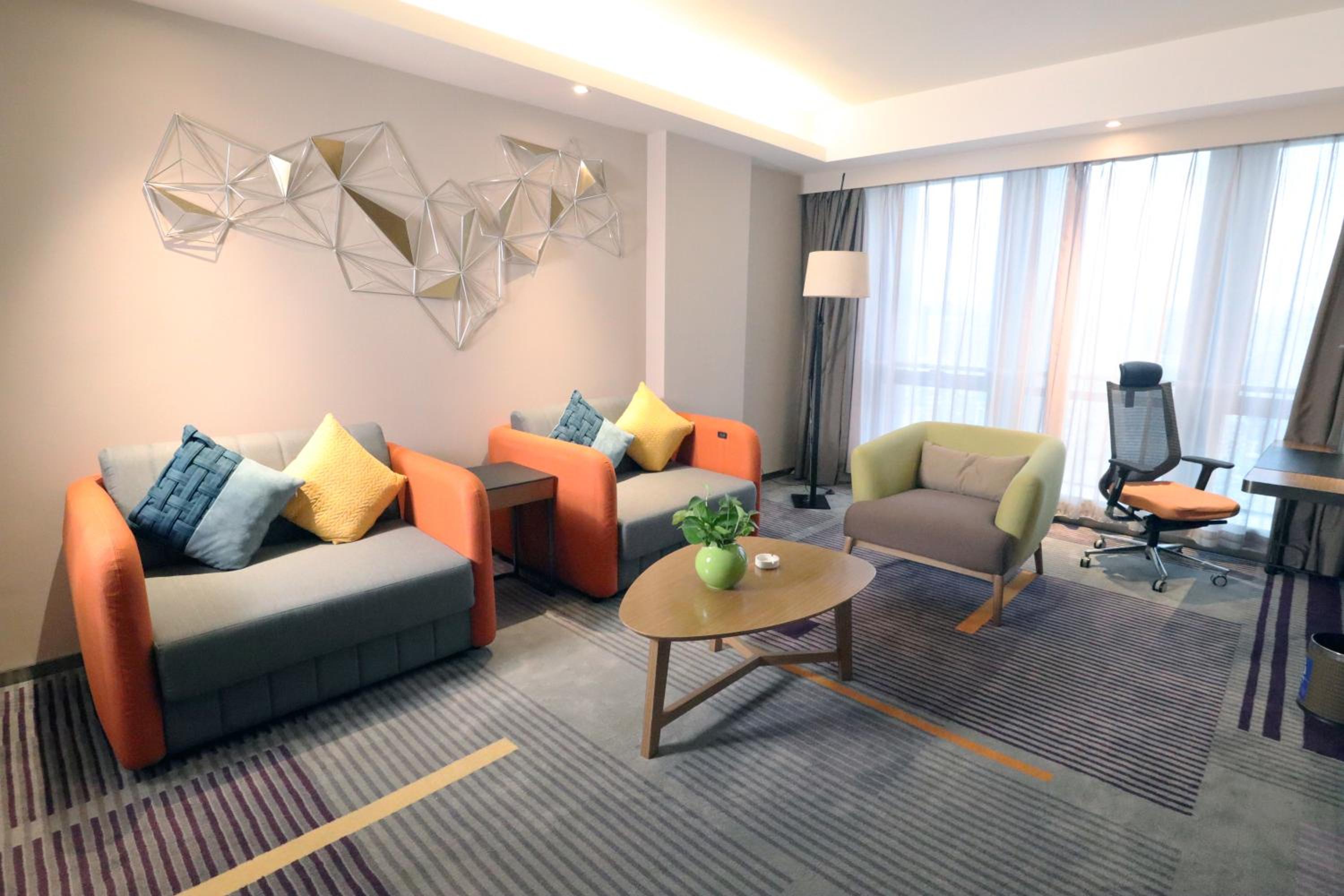 Фото Hampton by Hilton Guangzhou Zhujiang New Town