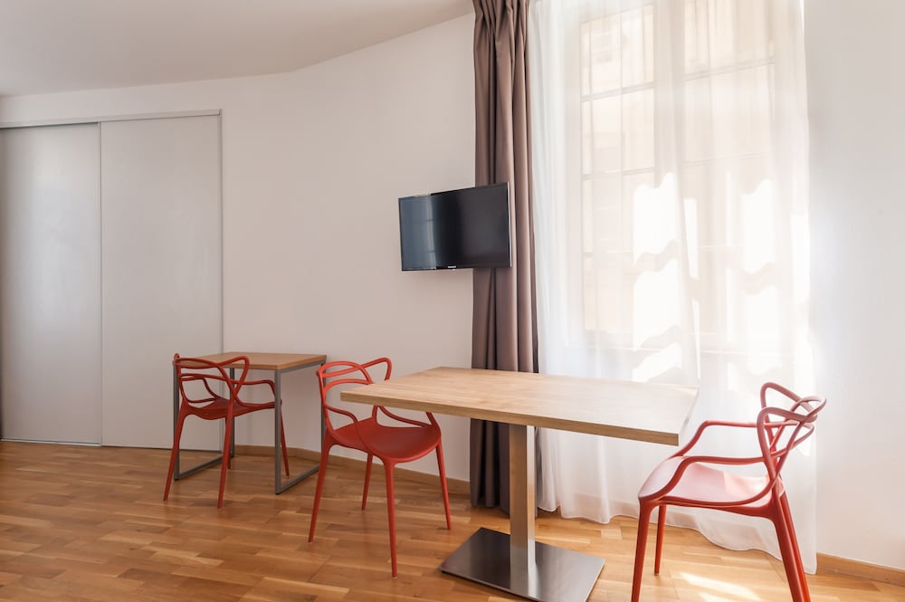 Фото ResidHotel Marseille Vieux Port