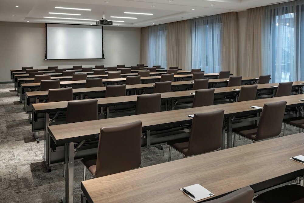 Фото Ac Hotel by Marriott Atlanta Midtown