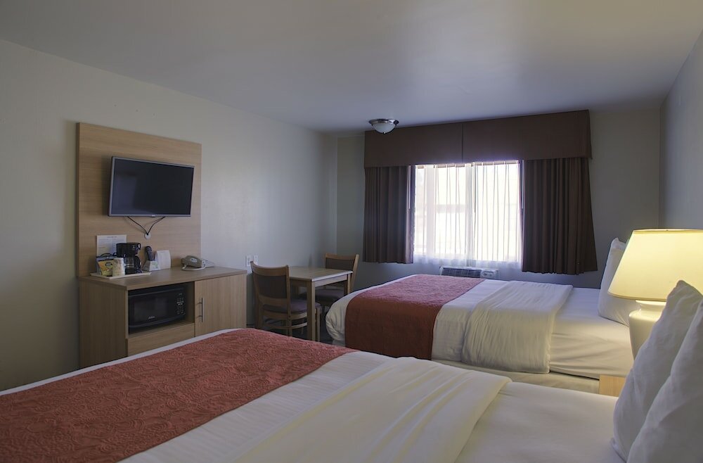 Фото Aladdin Inn & Suites