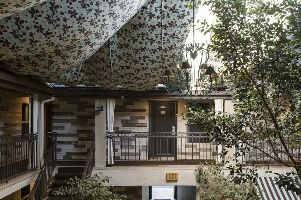 Фото L. A. Sky Boutique Hotel