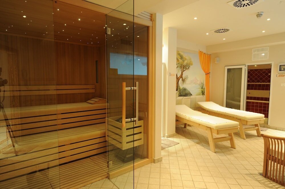 Фото Hotel Flora