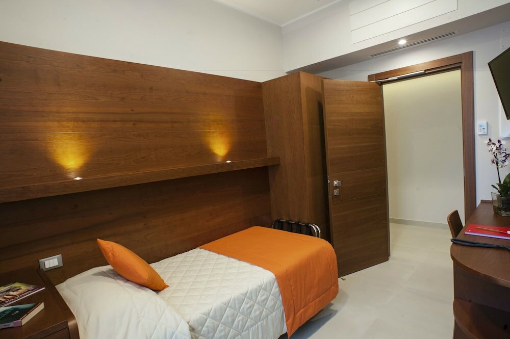 Фото 130044918122