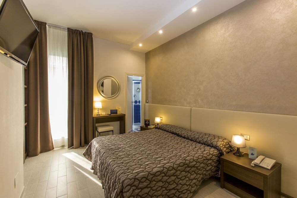 Фото Hotel Touring