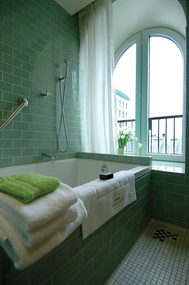 Фото Auberge Saint Antoine