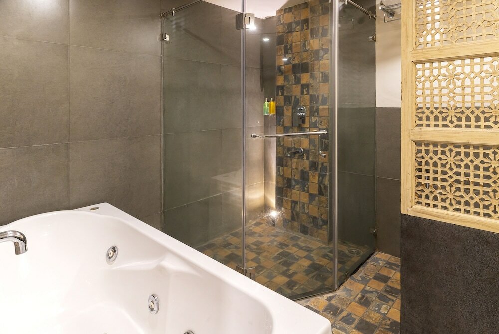 Фото Infiniti Hotel & SPA