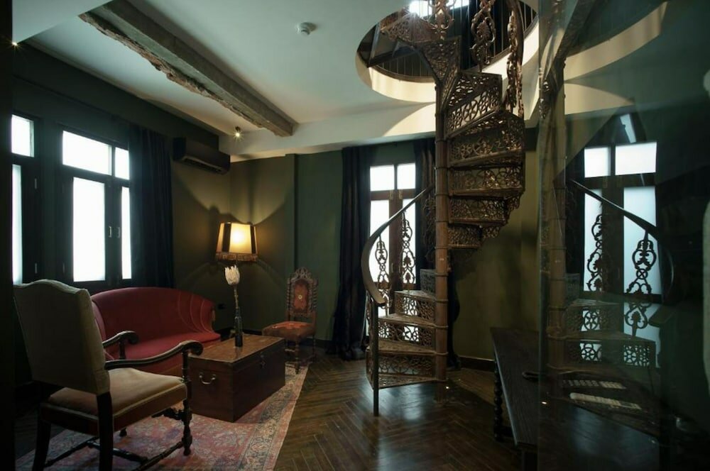 Фото Baan Tuk Din Hotel