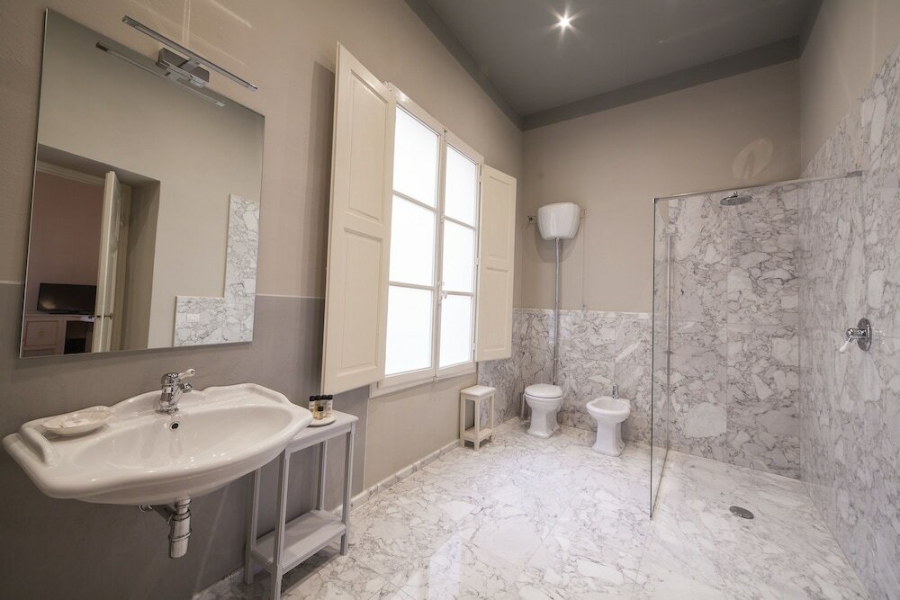 Фото Palazzo D'Oltrarno - Residenza D'Epoca