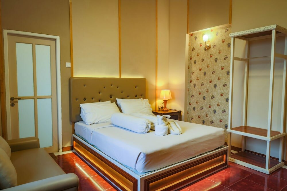 Фото Hotel Gradia 2