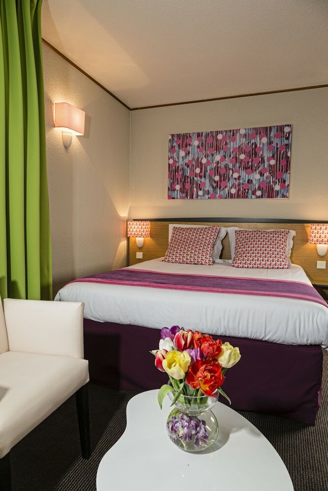 Фото Hotel Paris Louis Blanc