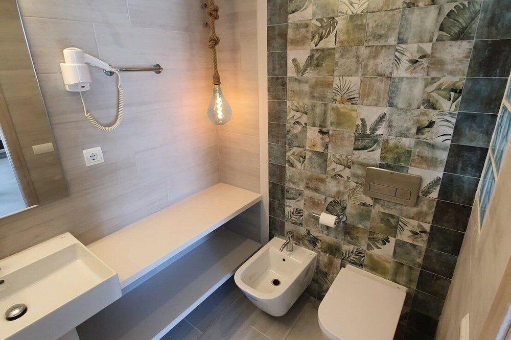 Фото Hotel Roca Bella