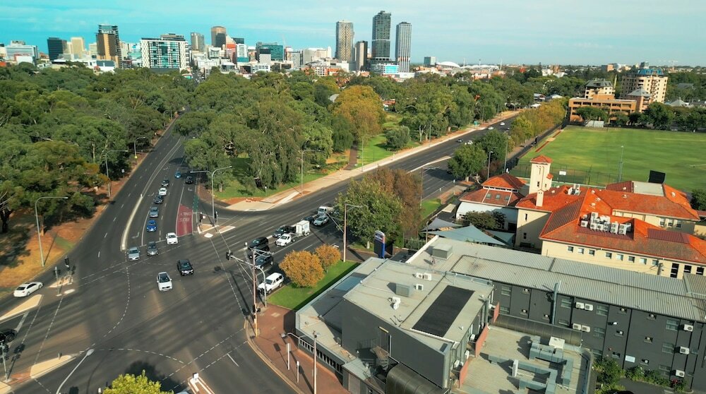 Фото Adelaide Royal Coach