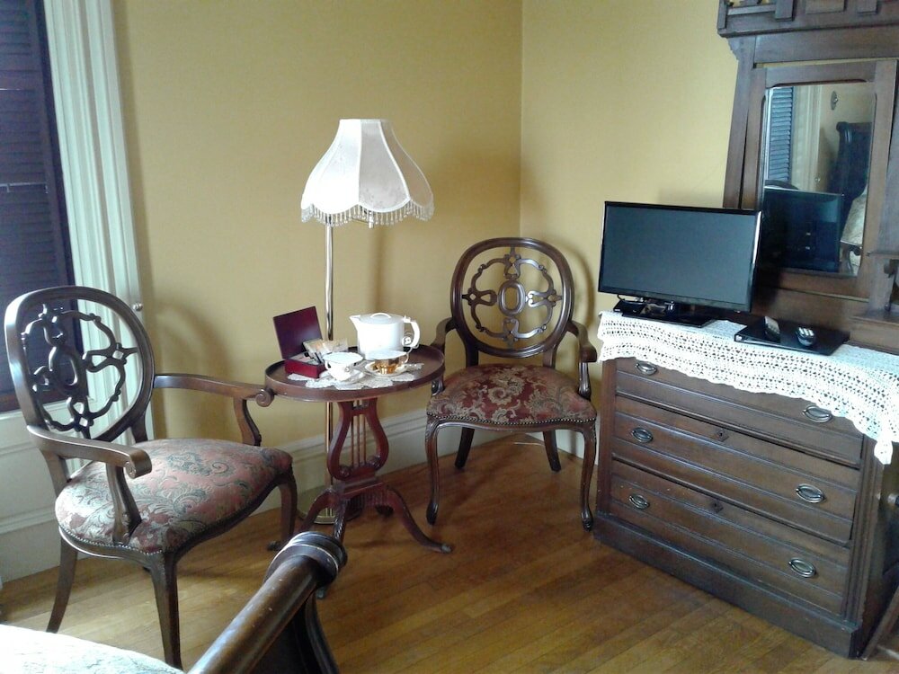 Фото The Proctor Mansion Inn