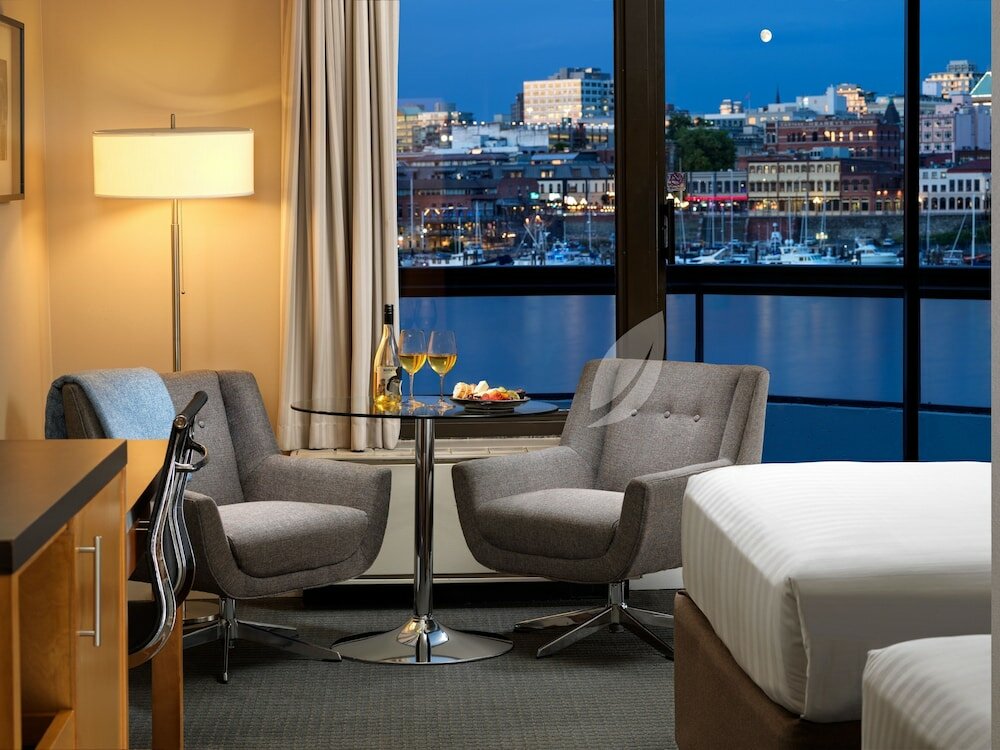 Фото Inn at Laurel Point