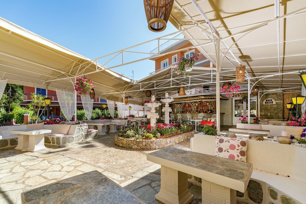 Фото Hotel Sirena Beach