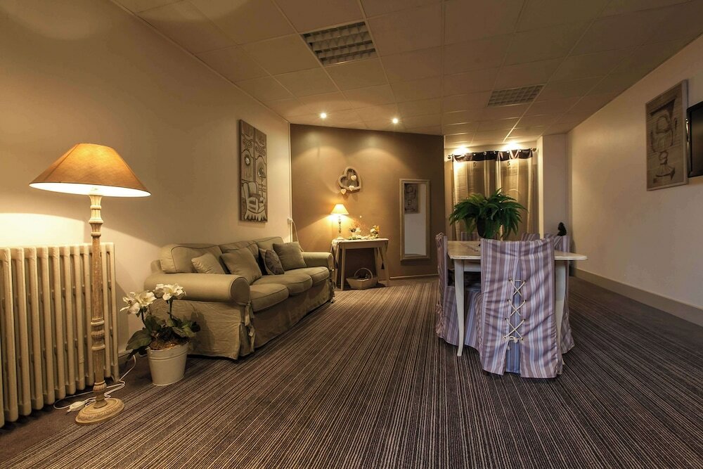 Фото Brit Hotel Bristol Montbéliard