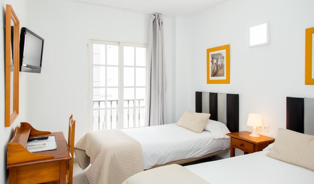 Фото Hotel Marbella