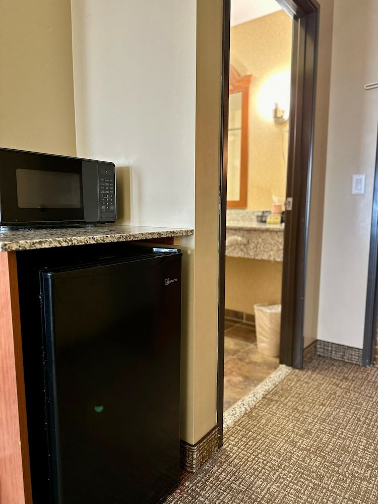 Фото Comfort Inn Ogden near Event Center