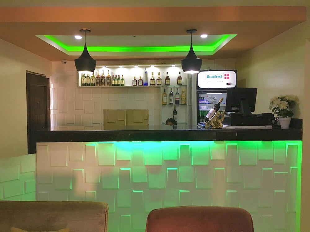 Фото Alexia's Place Hotel