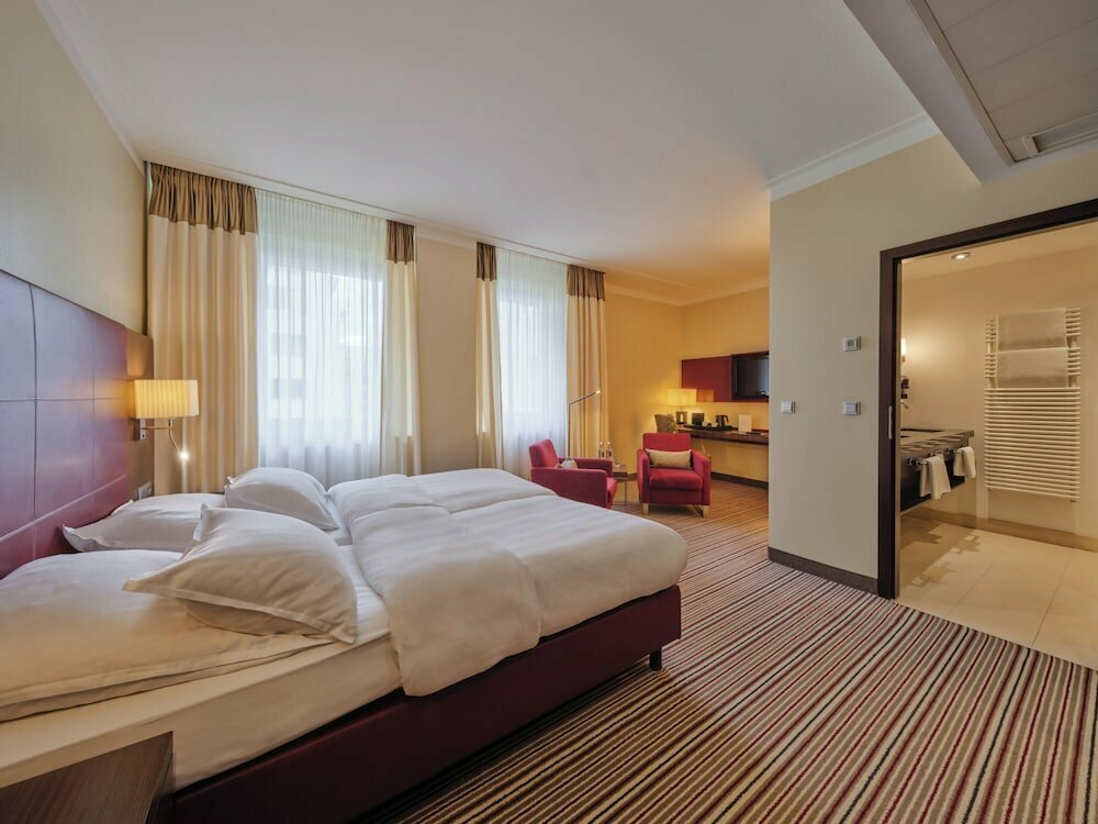 Hotel Steigenberger Graf Zeppelin, Stuttgart, photo