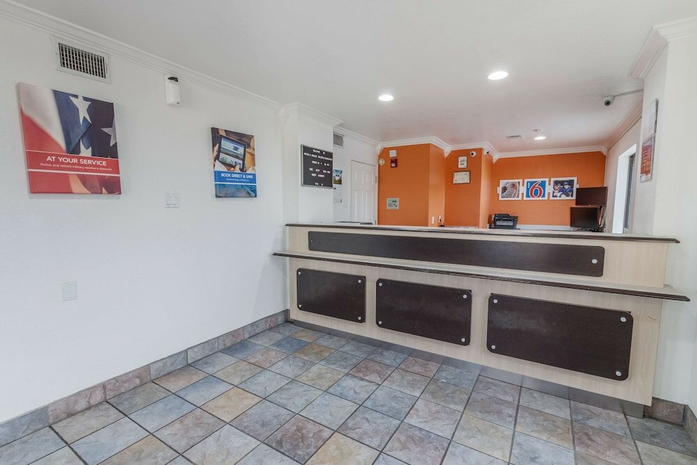 Фото Motel 6 Lancaster, Tx - DeSoto - Lancaster