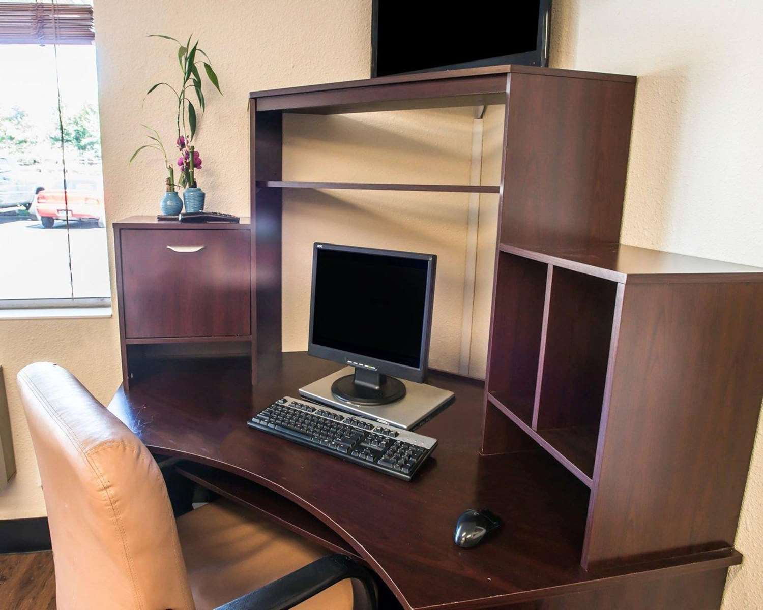 Фото Rodeway Inn Greeley