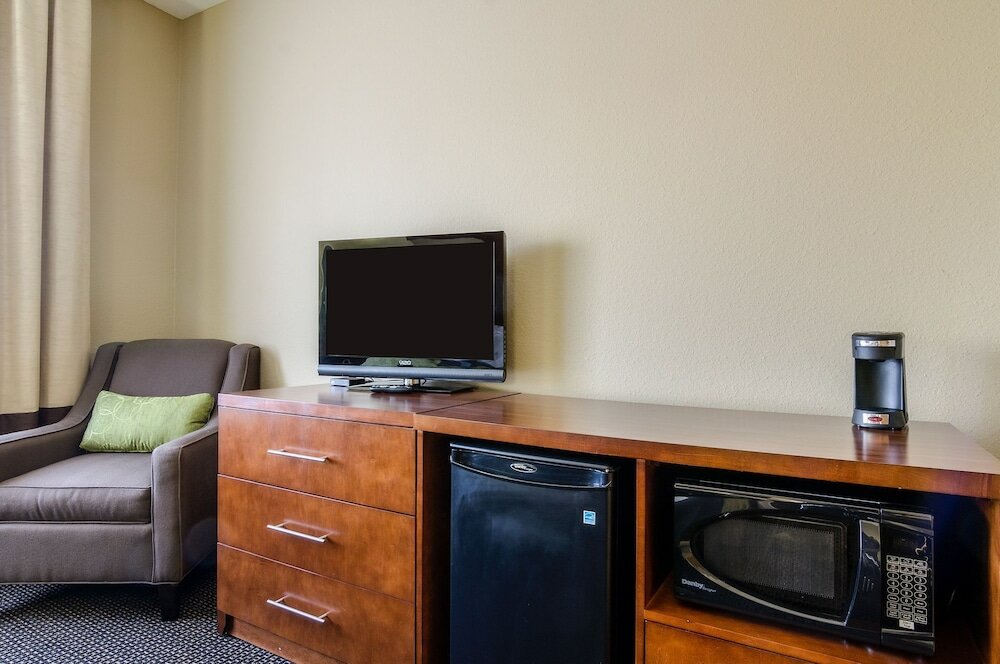 Фото Comfort Inn Garden City