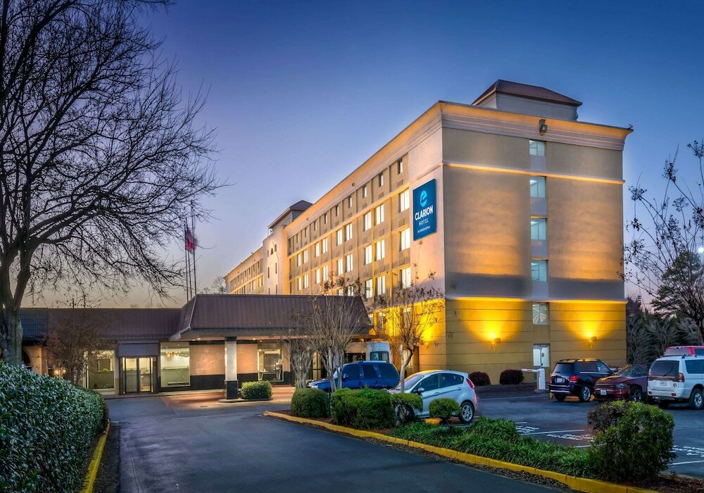 Фото Holiday Inn Express Atlanta Airport - North