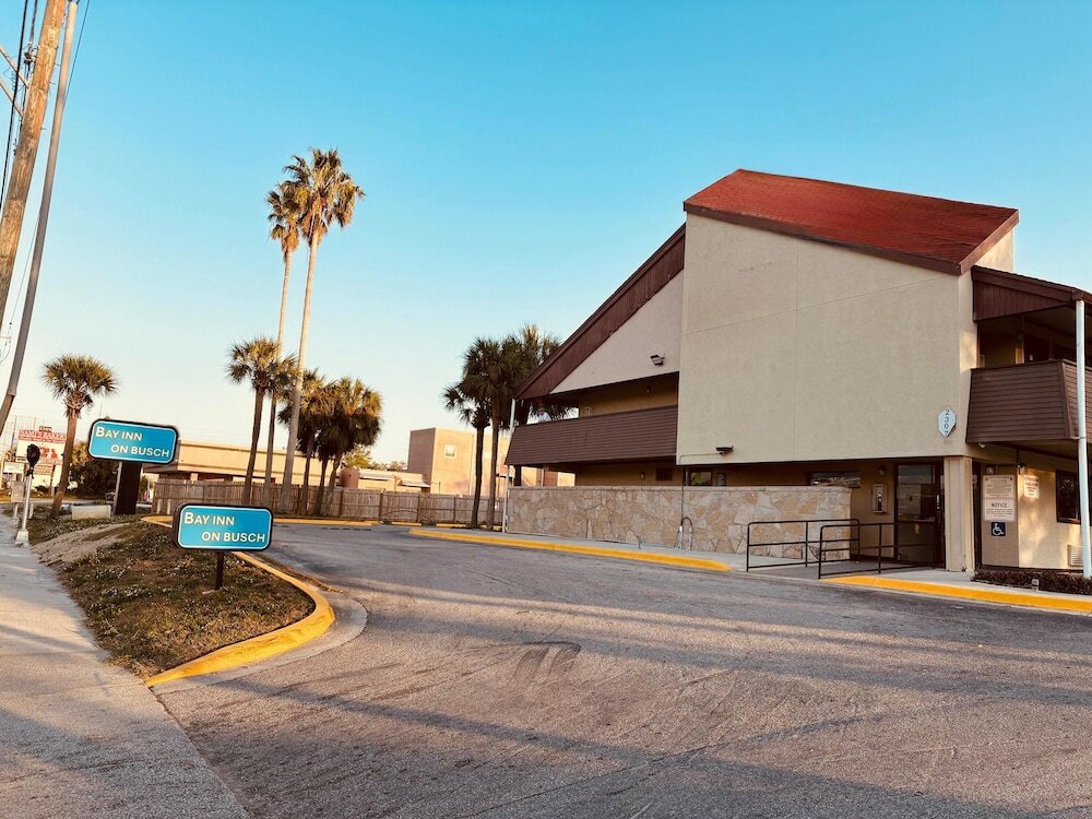 Фото Rodeway Inn Tampa near Busch Gardens - Usf