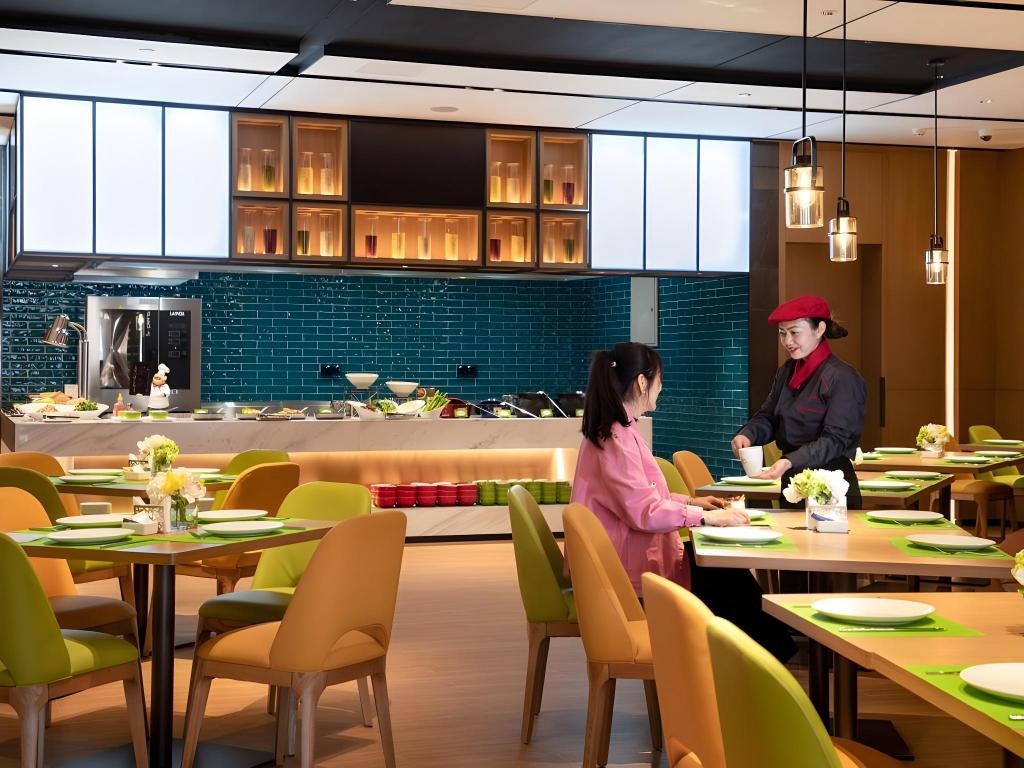 Фото Hampton by Hilton Chengde Mountain Resort